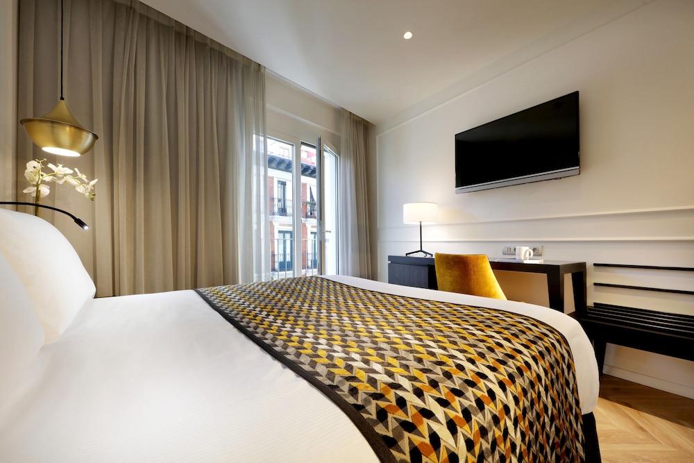 Eurostars Madrid Gran Via Hotel Ngoại thất bức ảnh